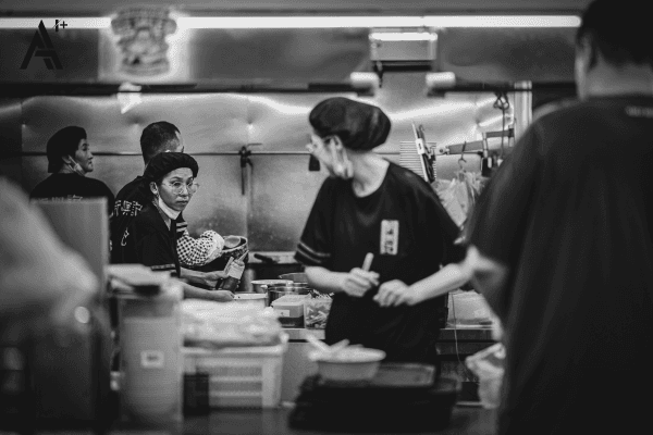 Restaurant Email Marketing: Fill Tables with Smart Campaigns